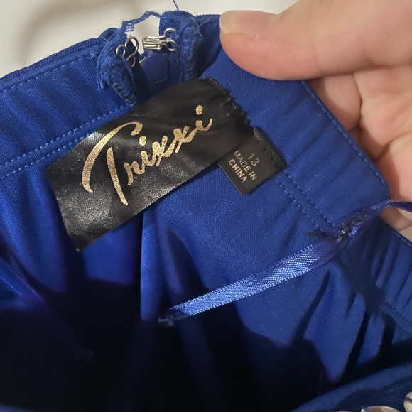 Sparking Top with Blue Bottom Dress - Picture 2 of 4